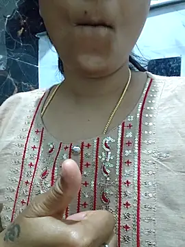Snapshot of Radhika_rekha_kannada chatting on June 19, 12:37 am Radhika rekha kannada online show from June 19, 12:37 am