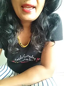 Snapshot of Radhika_rekha_kannada chatting on June 21, 10:40 am Radhika rekha kannada online show from June 21, 10:40 am