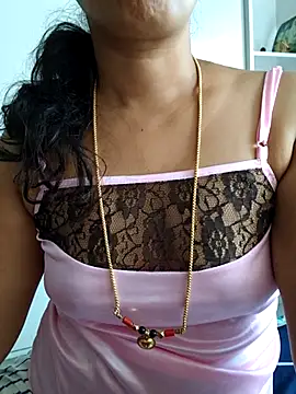 Snapshot of Radhika_rekha_kannada chatting on July 28, 4:08 am Radhika rekha kannada online show from July 28, 4:08 am