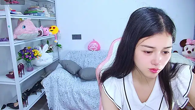QinQin-888 online show from June 14, 11:07 pm