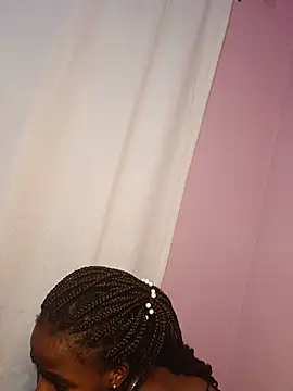 Chocolatebabe98 online show from July 12, 2:35 am