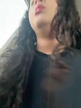 Snapshot of Abby_Zaf chatting on May 16, 9:13 pm Abby Zaf online show from May 16, 9:13 pm