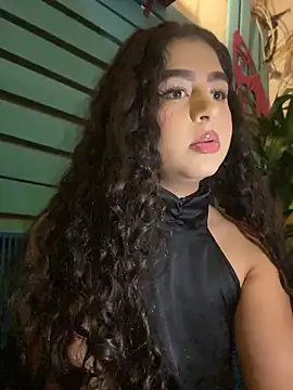 Snapshot of Abby_Zaf chatting on June 13, 12:52 am Abby Zaf online show from June 13, 12:52 am