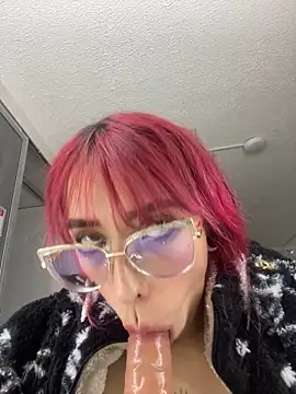 Snapshot of MeraSecretXXX chatting on June 14, 12:51 pm MeraSecretXXX online show from June 14, 12:51 pm