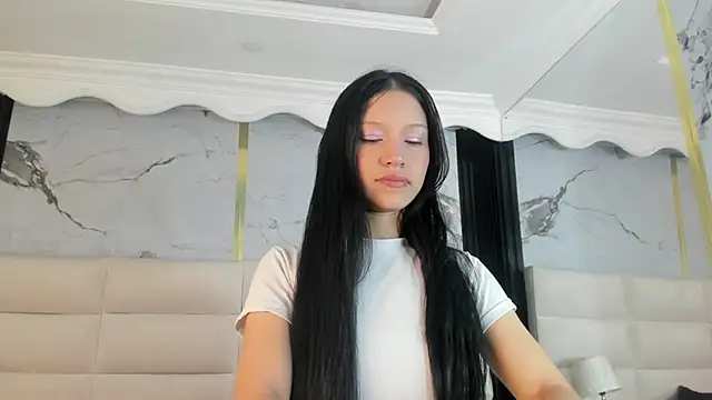 SophiieCalloway1 online show from June 1, 3:14 pm