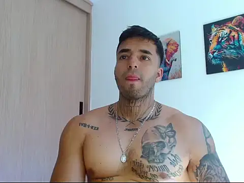 Snapshot of Jacobb_Phoenix chatting on June 11, 6:39 pm Jacobb Phoenix online show from June 11, 6:39 pm