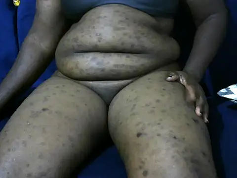 Snapshot of Sexypat3 chatting on May 26, 5:42 pm Sexypat3 online show from May 26, 5:42 pm