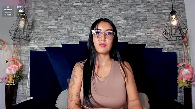 Snapshot of Alaia_22 chatting on May 26, 7:32 pm Alaia 22 online show from May 26, 7:32 pm