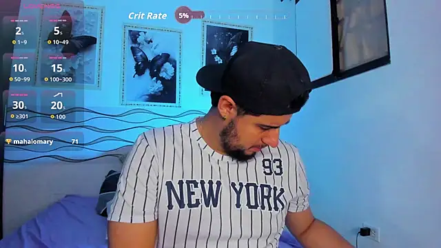 Snapshot of Ryan_evannss_ chatting on June 3, 2:33 pm Ryan evannss online show from June 3, 2:33 pm