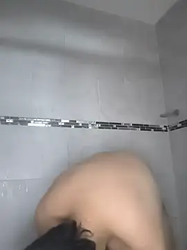 Snapshot of Ryan_evannss_ chatting on June 10, 12:26 pm Ryan evannss online show from June 10, 12:26 pm