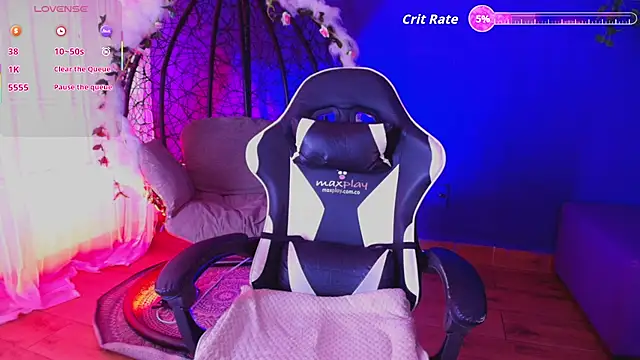 Snapshot of GoddessJulieta_ chatting on June 7, 6:00 pm GoddessJulieta online show from June 7, 6:00 pm