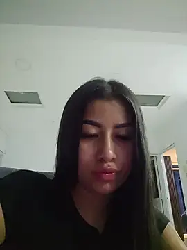 Snapshot of Luisa_Madrid chatting on June 14, 10:17 am Luisa Madrid online show from June 14, 10:17 am