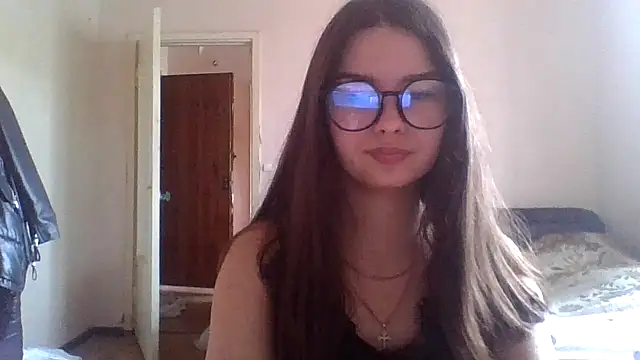 Snapshot of Bellochka201 chatting on June 8, 8:48 am Bellochka201 online show from June 8, 8:48 am