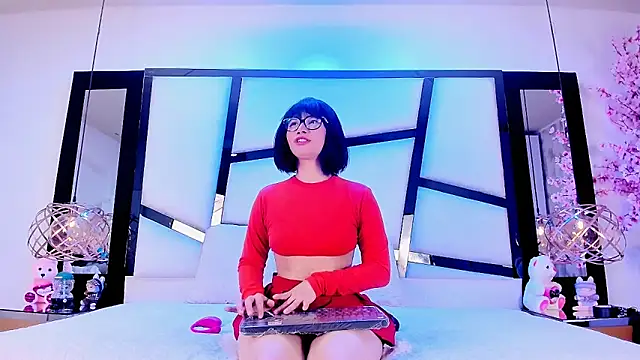 Manelykswift online show from June 1, 9:16 pm