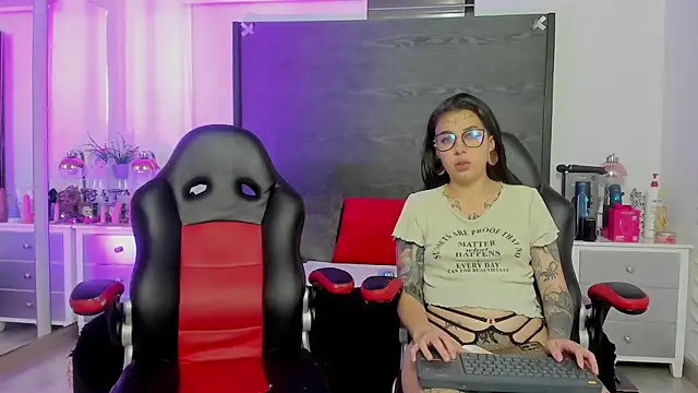 inkedsinners  online show from July 28, 12:48 pm