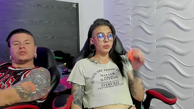 inkedsinners  online show from July 28, 4:39 pm