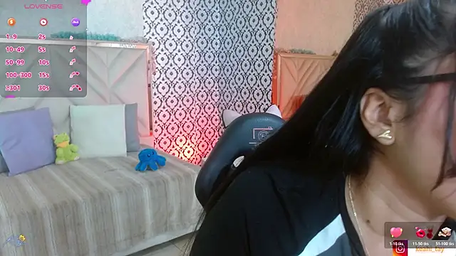 fiory tay online show from June 11, 7:12 pm