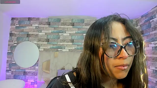Snapshot of Amhira_Tay chatting on June 13, 7:12 pm Amhira Tay online show from June 13, 7:12 pm