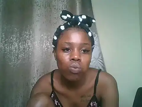 Sexxy littlemiss online show from June 2, 4:58 am