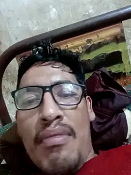 Snapshot of mirko7898 chatting on May 29, 10:08 pm mirko7898 online show from May 29, 10:08 pm