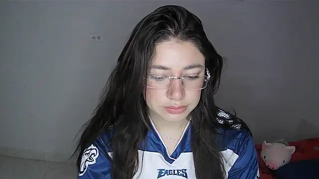 Snapshot of alythia chatting on May 22, 2:40 am alythia online show from May 22, 2:40 am