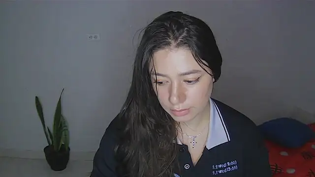 Snapshot of alythia chatting on May 23, 2:39 am alythia online show from May 23, 2:39 am