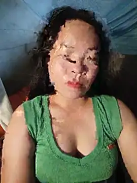 Snapshot of Baby_hott chatting on June 4, 6:08 am Baby hott online show from June 4, 6:08 am
