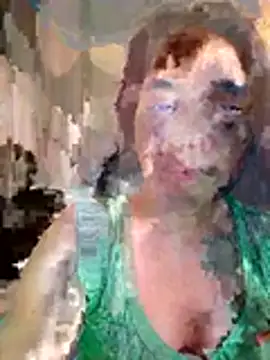 Baby hott online show from August 1, 6:40 pm