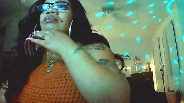 NailGoddessnow online show from September 28, 5:35 am