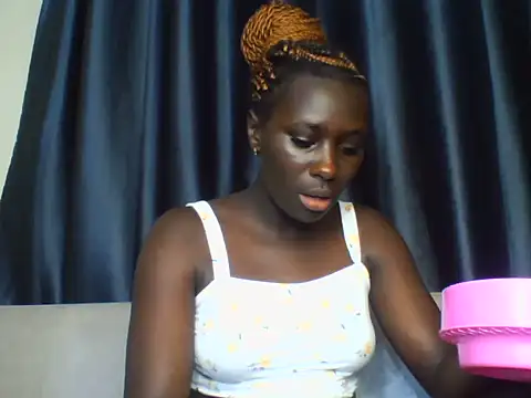 Sexxy Melany  online show from July 9, 6:28 am
