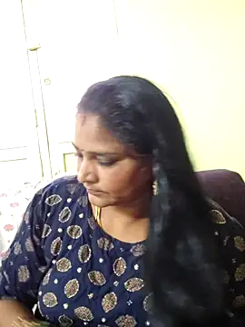 Snapshot of mynatamil143 chatting on July 6, 9:39 am mynatamil143 online show from July 6, 9:39 am