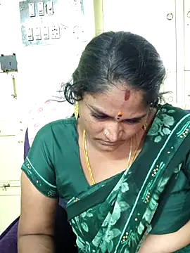 Snapshot of mynatamil143 chatting on July 8, 8:19 am mynatamil143 online show from July 8, 8:19 am