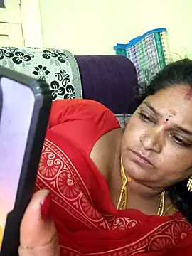 Snapshot of mynatamil143 chatting on July 10, 11:07 pm mynatamil143 online show from July 10, 11:07 pm