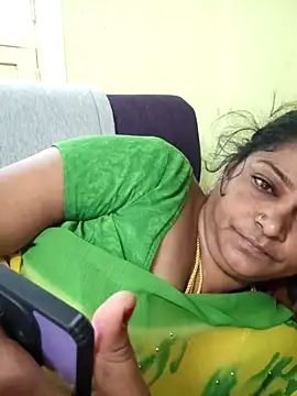 Snapshot of mynatamil143 chatting on July 25, 5:38 am mynatamil143 online show from July 25, 5:38 am
