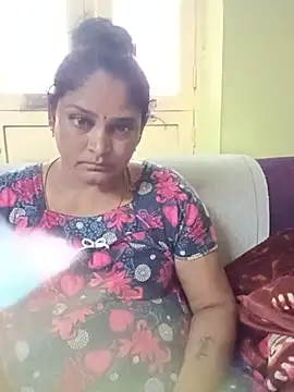 Snapshot of mynatamil143 chatting on July 27, 7:48 am mynatamil143 online show from July 27, 7:48 am