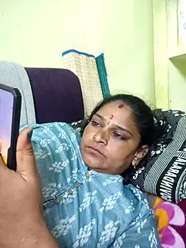 Snapshot of mynatamil143 chatting on July 28, 3:21 pm mynatamil143 online show from July 28, 3:21 pm
