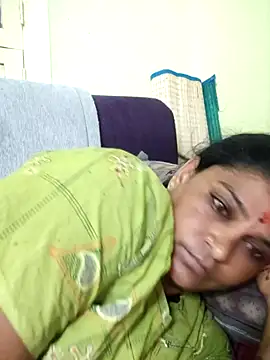 Snapshot of mynatamil143 chatting on July 28, 8:52 pm mynatamil143 online show from July 28, 8:52 pm