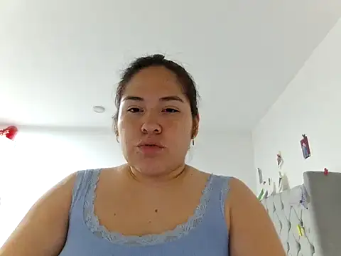Snapshot of Maca3468 chatting on May 18, 3:02 am Maca3468 online show from May 18, 3:02 am