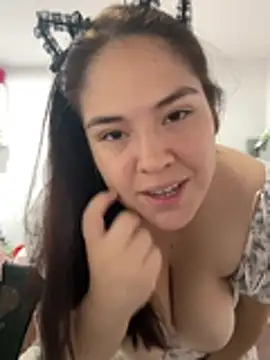 Snapshot of Maca3468 chatting on June 7, 4:05 am Maca3468 online show from June 7, 4:05 am