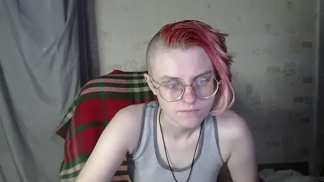   Freya    online show from June 17, 11:23 am