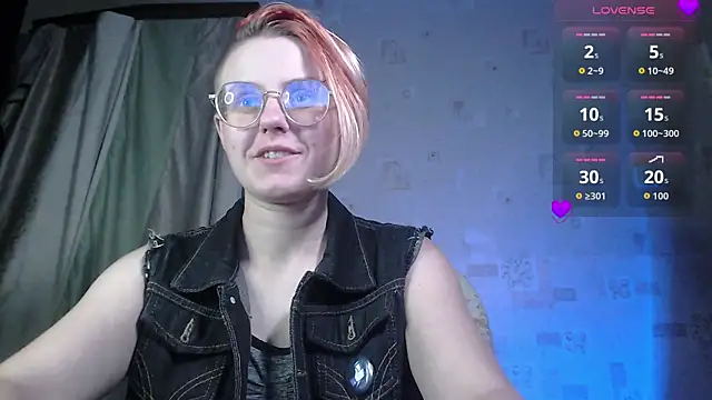   Freya    online show from July 9, 5:06 pm