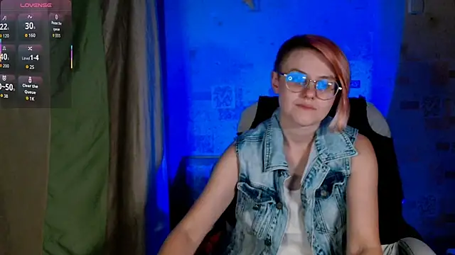   Freya    online show from July 19, 4:11 pm
