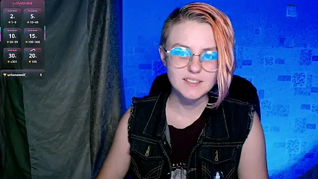   Freya    online show from July 29, 4:49 pm