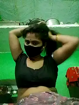 Snapshot of Rachnaaapkijaan78 chatting on June 14, 8:27 am Rachnaaapkijaan78 online show from June 14, 8:27 am