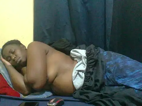 Snapshot of naughty-slender chatting on July 27, 2:40 am naughty-slender online show from July 27, 2:40 am