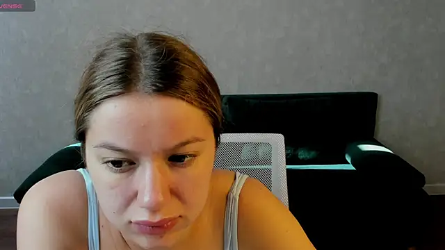 Snapshot of Shakira_Lux chatting on June 10, 1:06 am Shakira Lux online show from June 10, 1:06 am
