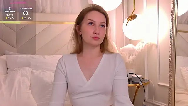Snapshot of JessicaMartin chatting on June 3, 6:49 am JessicaMartin online show from June 3, 6:49 am
