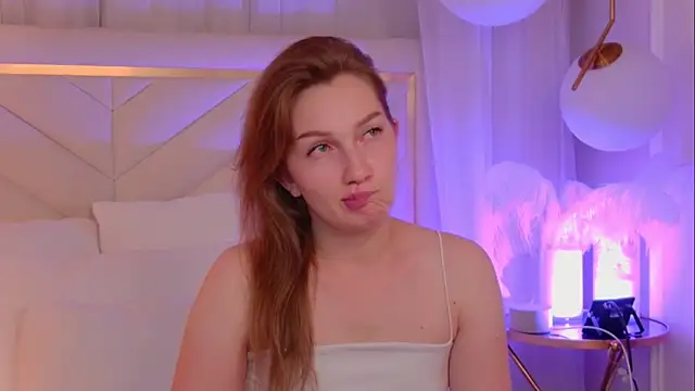 JessicaMartin online show from June 25, 6:45 pm
