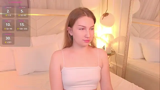JessicaMartin online show from July 18, 9:24 am