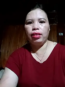 Snapshot of -Yeyi- chatting on June 13, 12:03 pm -Yeyi- online show from June 13, 12:03 pm